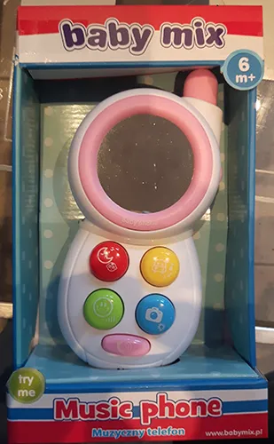 Игрушечный телефон