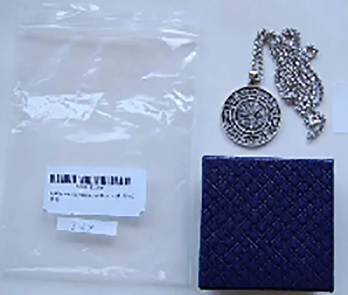 Necklace with pendant