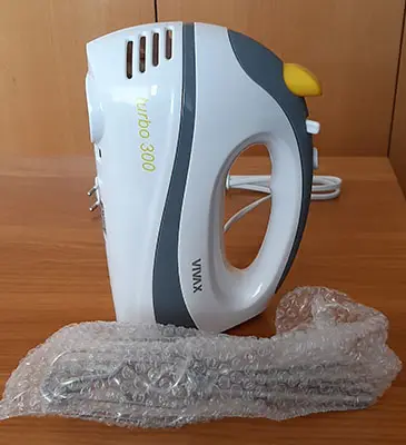 Hand mixer