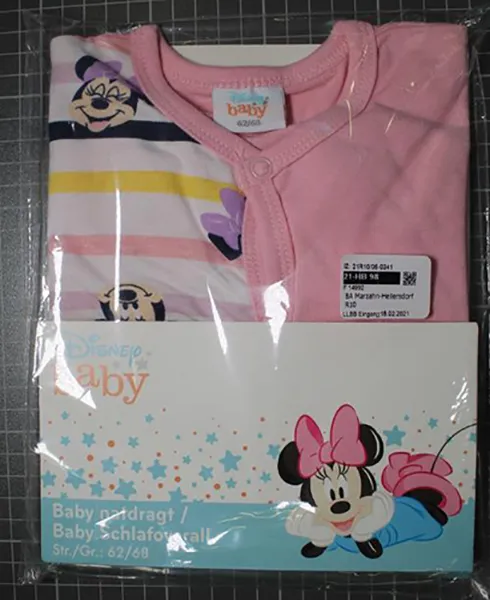 Baby’s sleep suit