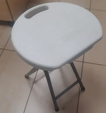 Складной табурет