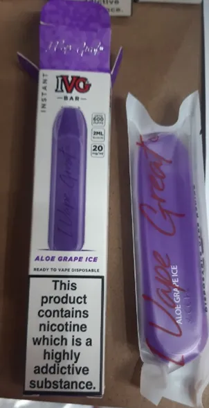 Disposable electronic cigarette