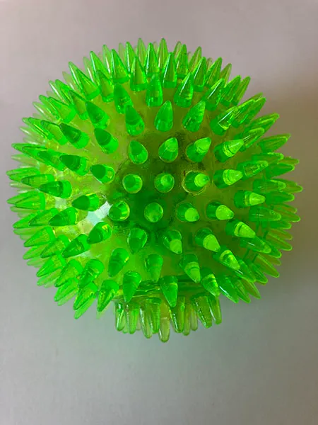 Plastic ball with spikes with light and sound