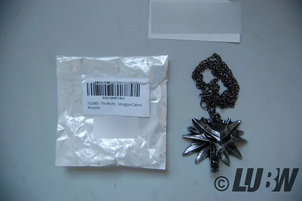 Necklace with pendant