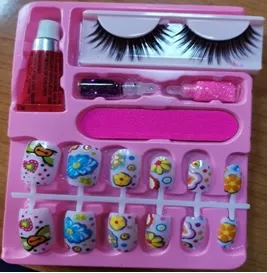 False nails and self-adhesive eyelashes