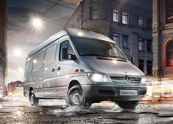 Passenger van / Light commercial vehicle