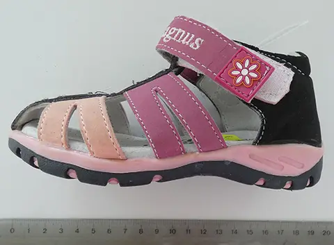 Children’s sandals