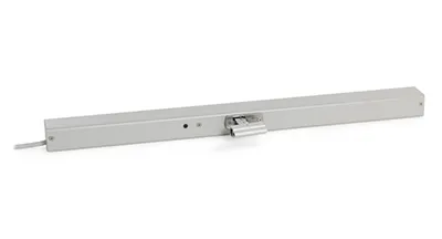 Chain drive in smoke and heat extraction systems