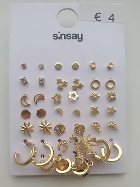 Set of earrings