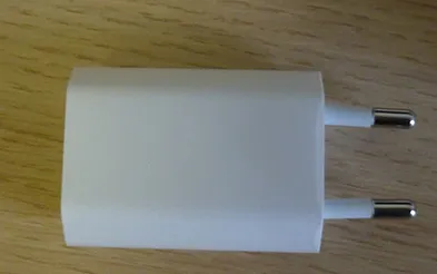 USB-зарядное устройство