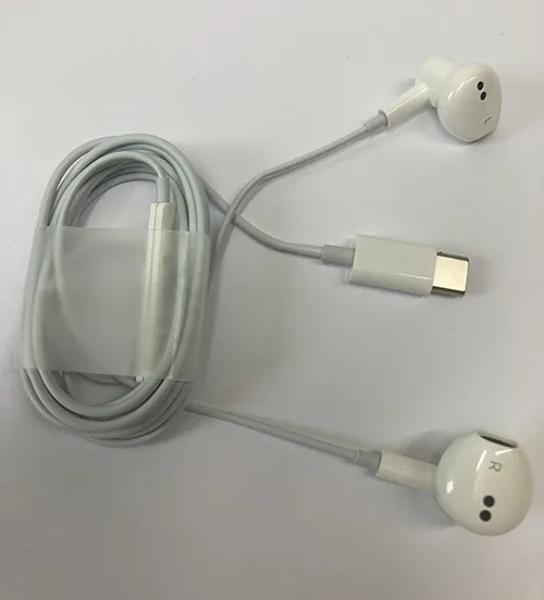USB earphone