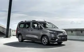 Пассажирский фургон / Лёгкий коммерческий автомобиль