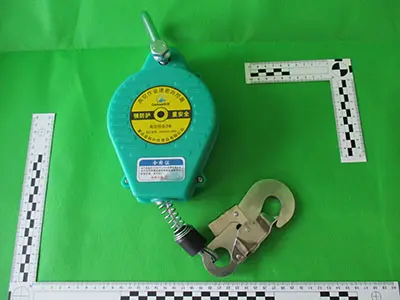 Страховочное устройство от падения