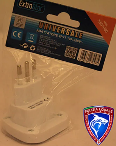 Travel adaptor