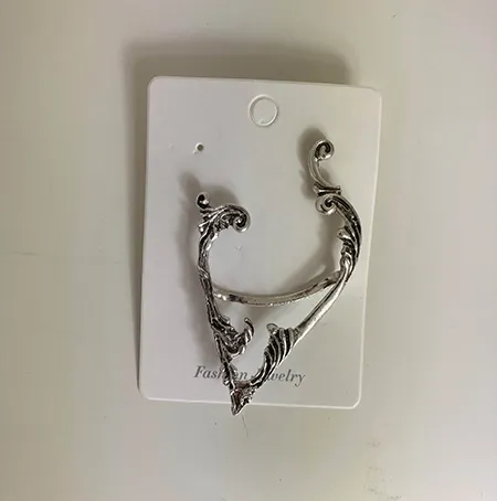Ear cuff