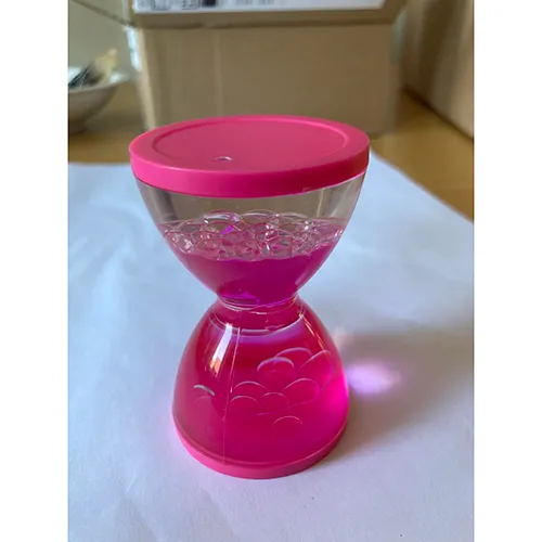 Liquid hourglass