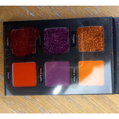 Eyeshadow palette