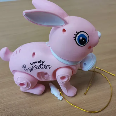 Игрушечный кролик