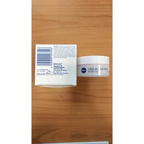 Moisturising cream