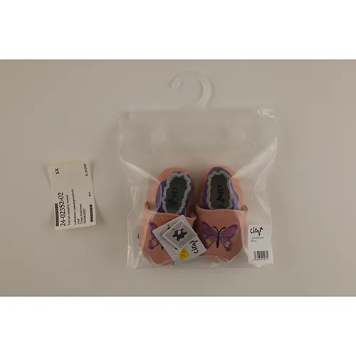 Children's slippers