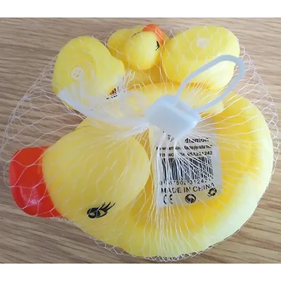 Toy duck set