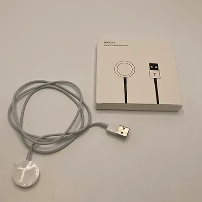 Magnetic charging cable