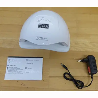 LED/UV nail lamp