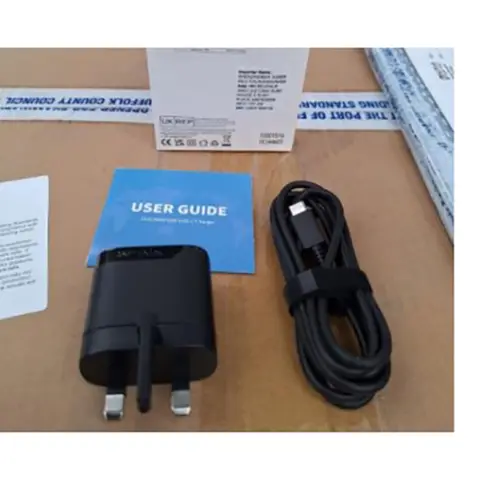 Power adaptor