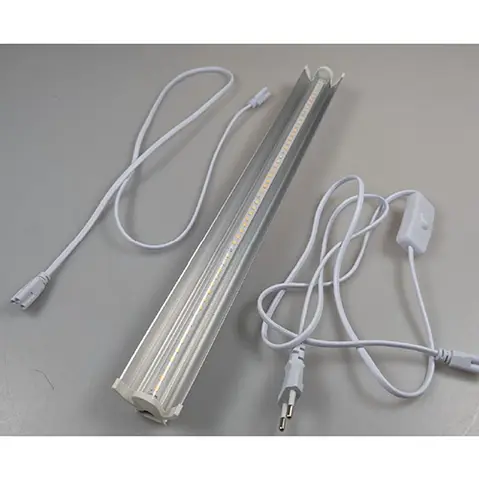 Grow light