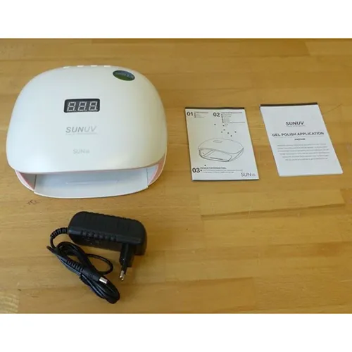 UV nail lamp