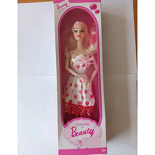 Пластиковая кукла