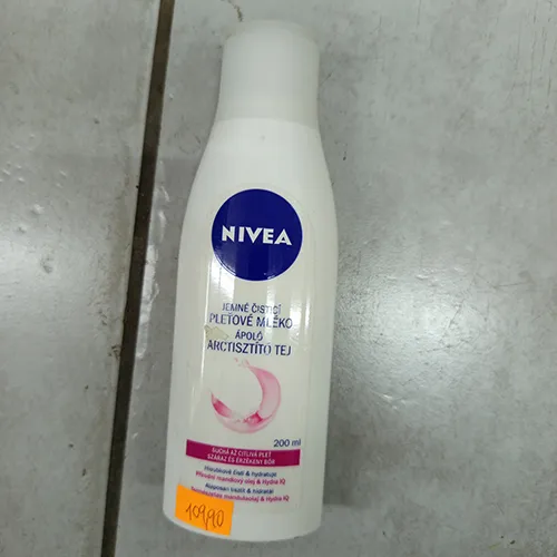 Cleansing lotion
