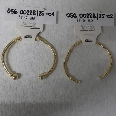 Bracelet