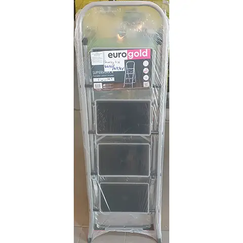 Step ladder