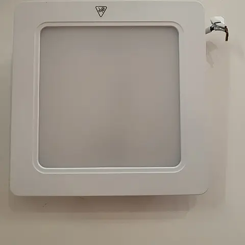 Fixed lamp