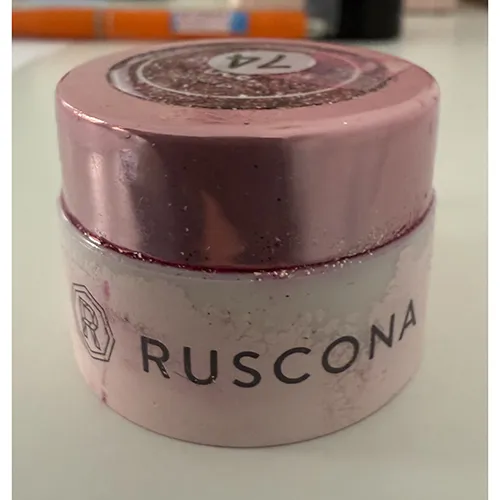 UV gel nail polish