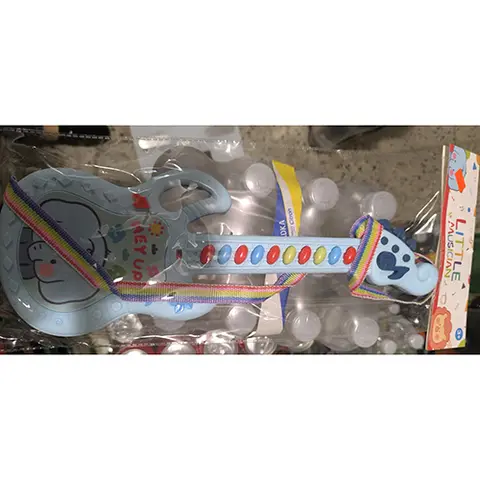 Игрушечная гитара