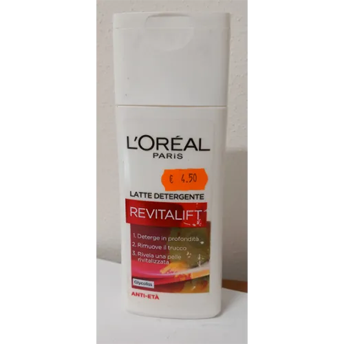Cleansing milk