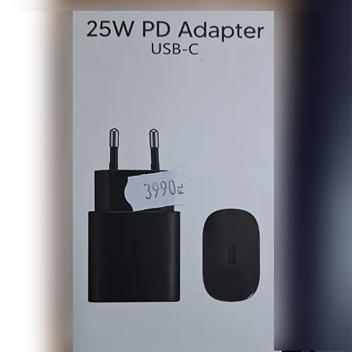 Travel adaptor