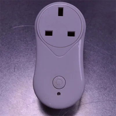 WiFi connected plug socket