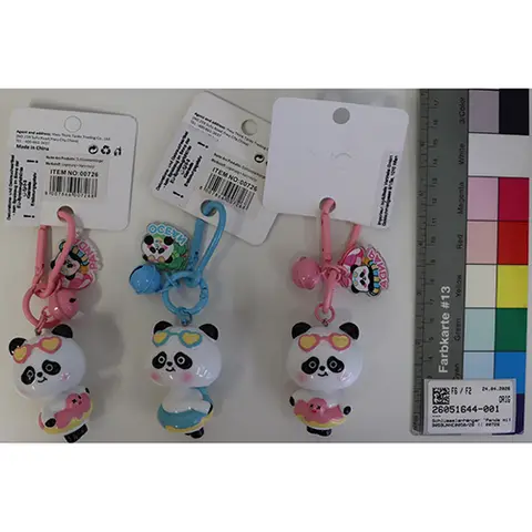 Key ring with toy