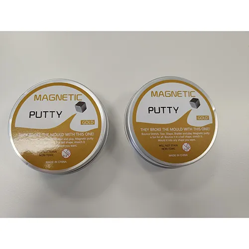 Magnetic putty toy
