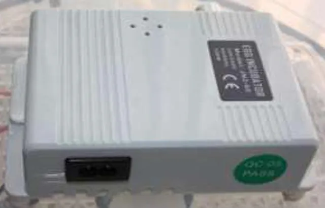 Egg incubator