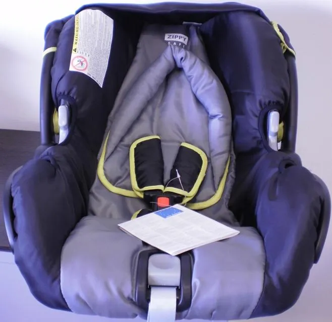 Shell car seat Child restraint System in car (Cade