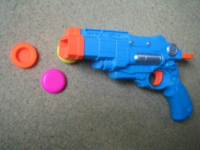 Toy gun