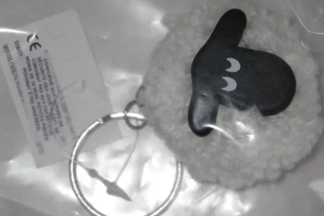 Soft toy key ring (a sheep)
