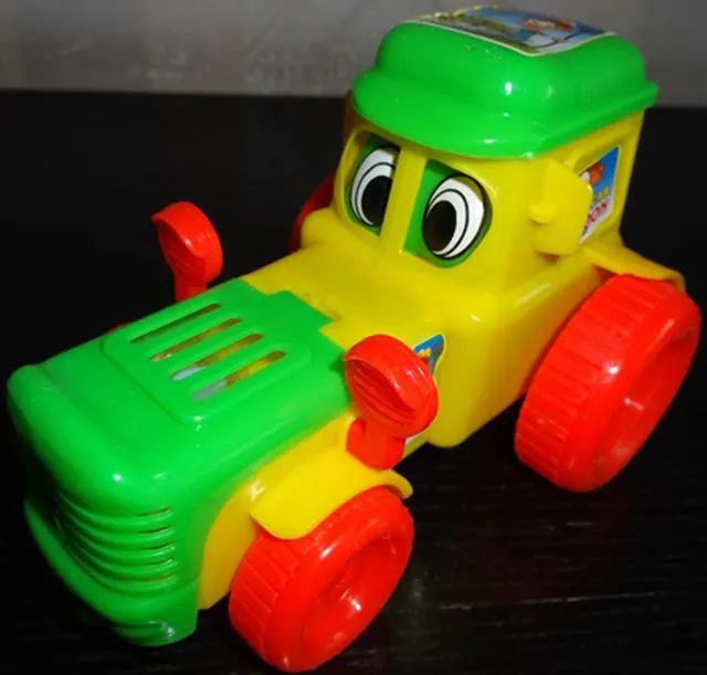 Plastic toy with sweets