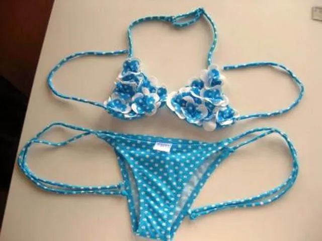 Girls’ bikini