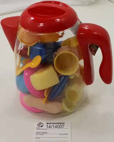 Toy tea set
