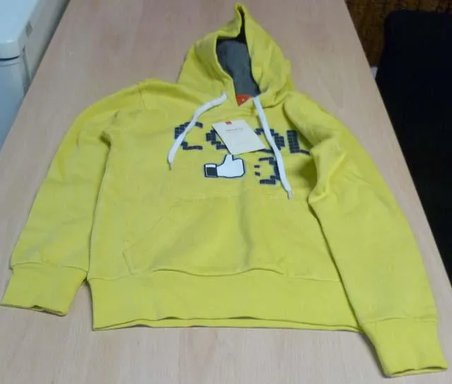 Children's sweatshirts